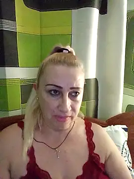 Esenia505 online show from 12/15/25, 03:05