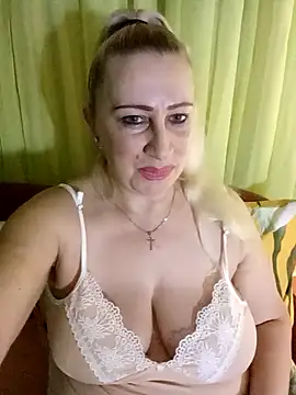 Esenia505 online show from 02/02/26, 08:13