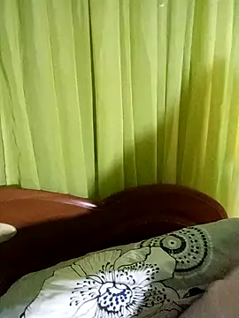 Esenia505 online show from 02/20/26, 07:36