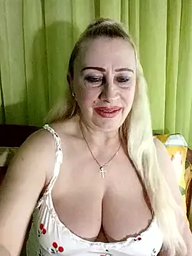 Esenia505 online show from 04/17/26, 02:09