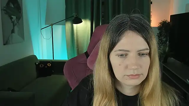 AleksaLaurent online show from 11/13/25, 02:32