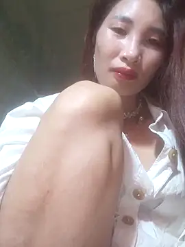 Snapshot of HGiasexy69 chatting on 04/29/26, 02:21 HGiasexy69 online show from 04/29/26, 02:21