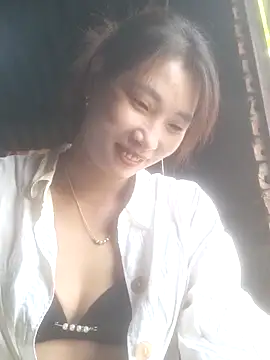 Snapshot of HGiasexy69 chatting on 05/27/26, 01:57 HGiasexy69 online show from 05/27/26, 01:57