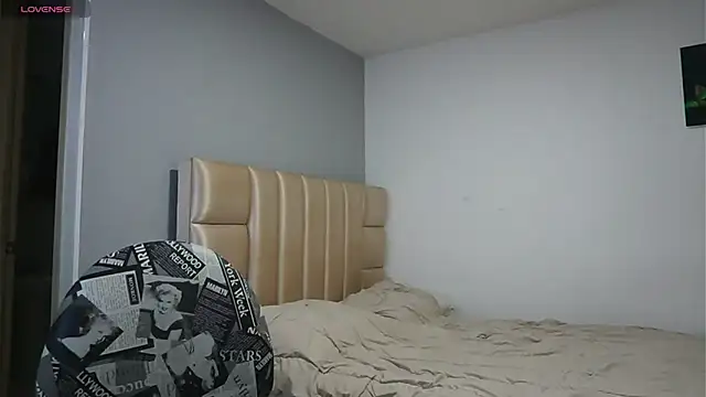 phiamat online show from 12/22/25, 12:29