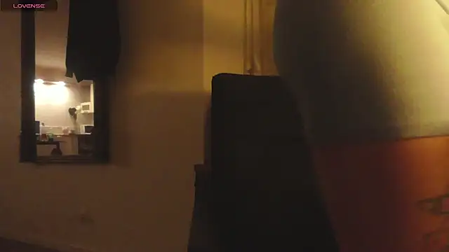 adeux2 online show from 02/05/26, 01:21