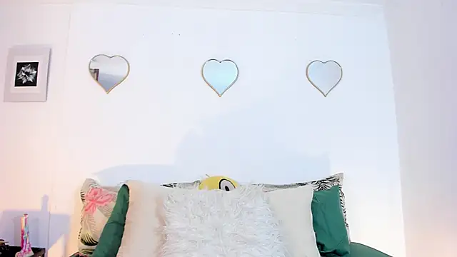 julialex  online show from 02/24/26, 07:12