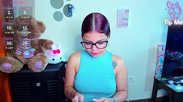 Emma boo online show from 02/24/26, 03:32