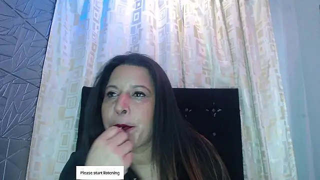 Snapshot of Camille_Sinclair chatting on 11/03/25, 02:51 Camille Sinclair online show from 11/03/25, 02:51