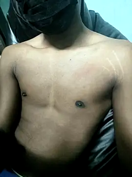 Snapshot of cutty_abi_ chatting on 11/01/25, 05:20 cutty abi online show from 11/01/25, 05:20