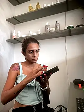 sabrinaneves online show from 12/17/25, 04:02