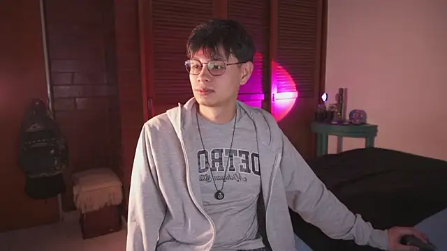 estmonnn online show from 03/19/26, 11:53