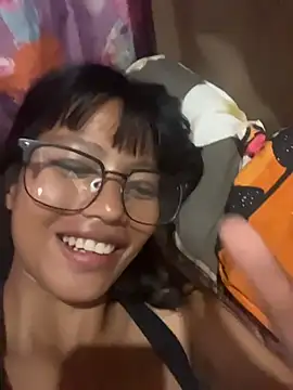 hottiebabe23 online show from 11/17/25, 11:54