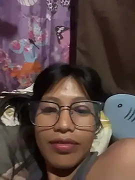 hottiebabe23 online show from 11/21/25, 05:55