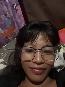 hottiebabe23 online show from 11/22/25, 09:03