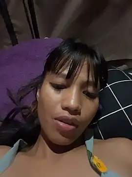 hottiebabe23 online show from 11/30/25, 11:47