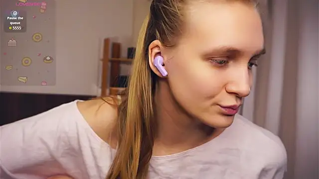 DierdreJacobsohn online show from 11/25/25, 06:35