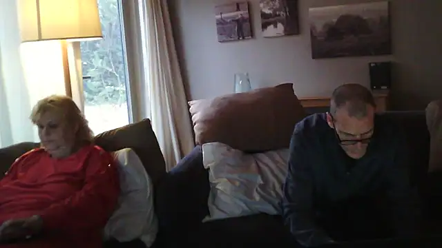 Sylviastar46 online show from 11/26/25, 08:26