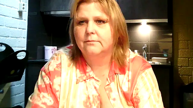 Sylviastar46 online show from 03/07/26, 08:55