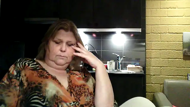 Sylviastar46 online show from 03/08/26, 06:12