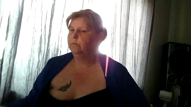 Sylviastar46 online show from 06/07/26, 03:49