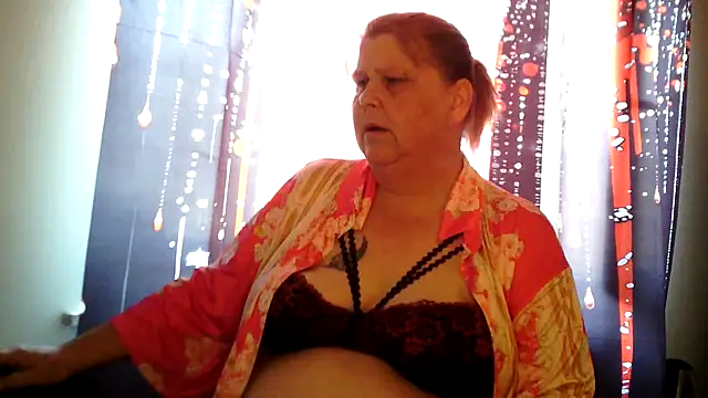 Sylviastar46 online show from 06/30/26, 07:53