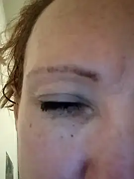 Karebearz1 online show from 11/10/25, 11:53