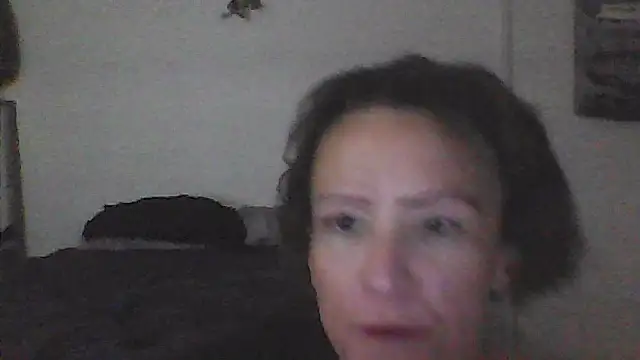 Karebearz1 online show from 04/23/26, 12:12