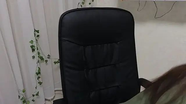 Ulyanix online show from 02/04/26, 05:02