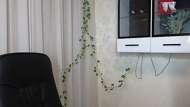 Ulyanix online show from 02/27/26, 05:18