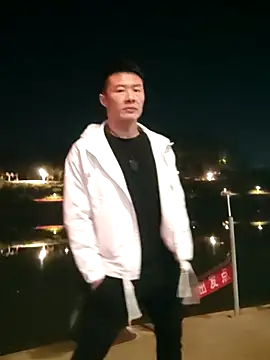 tian7788 online show from 12/18/25, 02:23