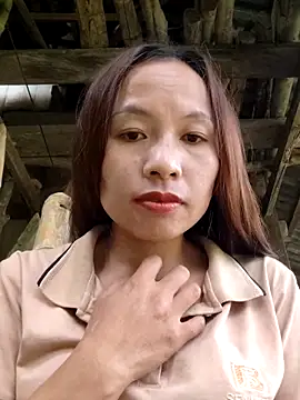 Snapshot of Chao-tay chatting on 10/30/25, 06:04 Chao-tay online show from 10/30/25, 06:04