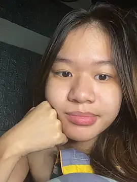 Snapshot of BUNNY050465 chatting on 10/29/25, 01:35 BUNNY050465 online show from 10/29/25, 01:35