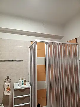 Snapshot of Pistacchio01 chatting on 11/01/25, 08:55 Pistacchio01 online show from 11/01/25, 08:55