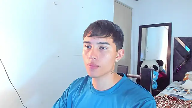 MollyandFher online show from 02/04/26, 01:11