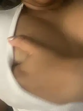 KatrinaMore online show from 11/06/25, 02:56