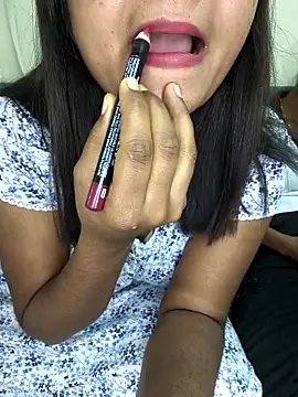 Cuty Pussy1 online show from 11/13/25, 07:29