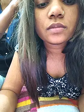 Snapshot of Cuty_Pussy1 chatting on 12/17/25, 09:04 Cuty Pussy1 online show from 12/17/25, 09:04