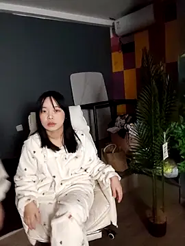 tingbeibi online show from 11/18/25, 12:53