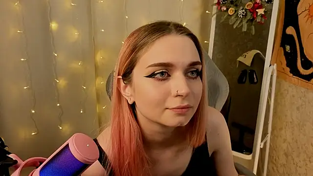 Snapshot of lani1funny chatting on 01/11/26, 06:02 lani1funny online show from 01/11/26, 06:02