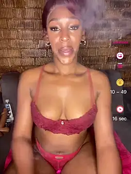 Snapshot of SP1CY_MOMMY chatting on 05/19/26, 02:34 SP1CY MOMMY online show from 05/19/26, 02:34