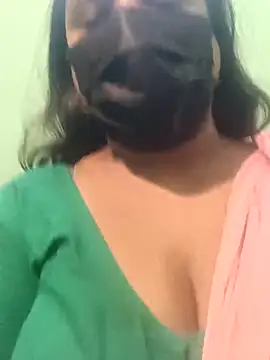 Snapshot of tamil_Nithya_J chatting on 05/07/26, 04:34 tamil Nithya J online show from 05/07/26, 04:34