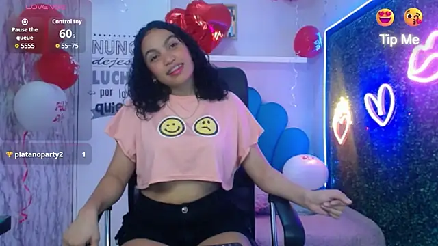 valeria martinez19 online show from 02/19/26, 02:51