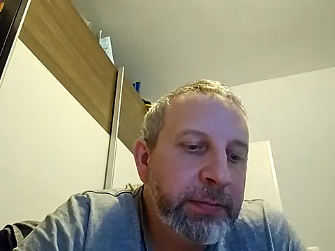 ghost430000 online show from 12/13/25, 09:53