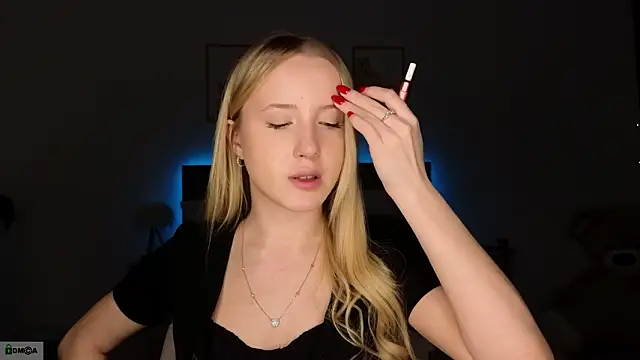 adele armass online show from 02/08/26, 08:56