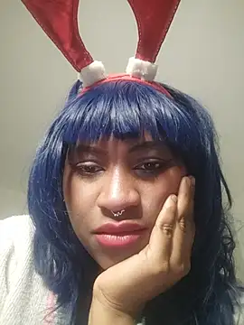 EvonyFoxxx online show from 12/17/25, 11:00