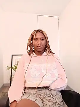 EvonyFoxxx online show from 02/01/26, 05:33