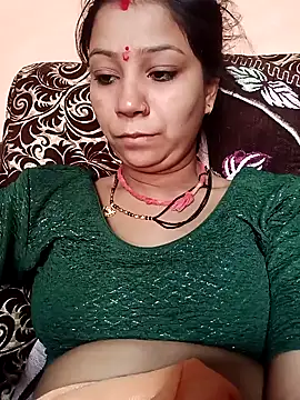 Snapshot of Sangita_g chatting on 12/01/25, 06:40 Sangita g online show from 12/01/25, 06:40