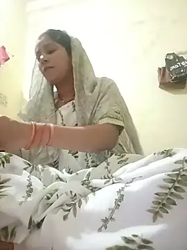 Snapshot of Sangita_g chatting on 06/25/26, 05:56 Sangita g online show from 06/25/26, 05:56