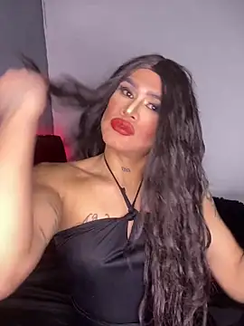 melani ferraraa  online show from 04/20/26, 05:32