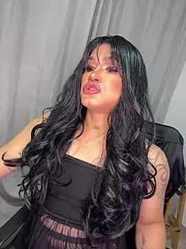 melani ferraraa  online show from 07/12/26, 02:35
